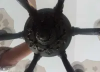 Lampa sufitowa sześcioramienna — ujęcie 4