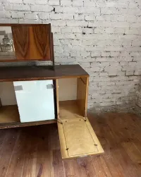 Regal komoda wysoki polysk — ujęcie 4