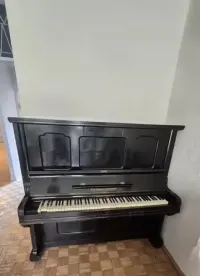 Rezerwacja_Przedwojenne pianino Olbrich Glatz (ok. 1933 r.) — ujęcie 3