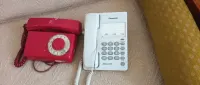 Stare aparaty telefoniczne. — ujęcie 2