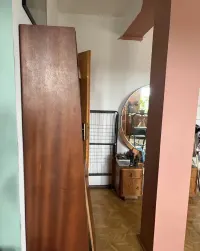 Witryna drewniana vintage — ujęcie 3