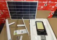 Lampa Solarna PREMIUM Uliczna VÖGLER GmBh wersja 2200 W, latarnia — ujęcie 2