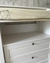 Przewijak/komoda Ikea Sundvik nieużytkowany — ujęcie 4