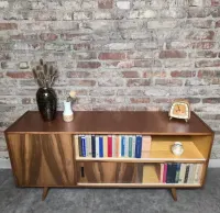 Komoda Bytomska vintage prl po renowacji UNIKAT — ujęcie 2