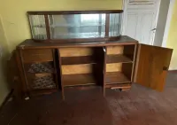 Komoda starego typu — ujęcie 2