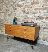 Komoda/szafka vintage prl po renowacji UNIKAT — ujęcie 3