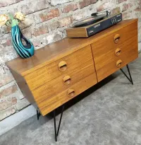 Komoda/szafka vintage prl po renowacji UNIKAT — ujęcie 4