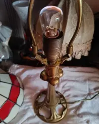 Kolekcjonerska Lampa stolikowa Vintage ,,Tiffany " — ujęcie 5
