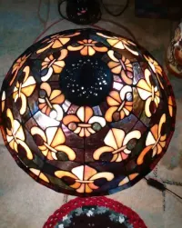 Lampa Tiffany duża, witrażowa czekoladowa, h 60cm. abażur 43cm. — ujęcie 5
