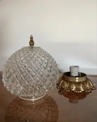 Plafon, szklana lampa karbowana kula, ananas — ujęcie 2