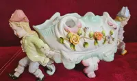 Duża porcelanowa figuralna żardiniera - SPRZEDAŻ OD 9 GRUDNIA — ujęcie 4