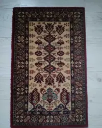 Dywanik wełniany vintage. — ujęcie 5