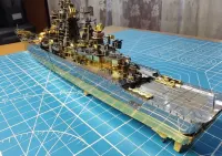 Krążownik Piotr Wielki złożony metalowy model Piececool 31 cm 270 elementów 1:800 — ujęcie 3