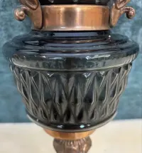 Lampa miedziana zdobiona vintage retro — ujęcie 5