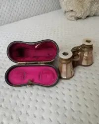 Lornetka teatralna — ujęcie 5