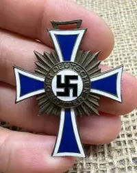Mutterkreuz 3j kl Krzyż Matki Brązowy original ww2 — ujęcie 2