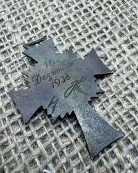 Mutterkreuz 3j kl Krzyż Matki Brązowy original ww2 — ujęcie 4