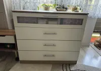 Komoda biala idealna na ciuchy — ujęcie 4