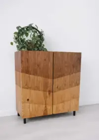 Komoda drewniana boho/ vintage – lite drewno, szafka — ujęcie 2