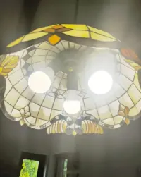 Lampa w stylu Tiffany wisząca 3 żarówki — ujęcie 4