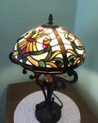 Lampa Witrażowa Tiffany — ujęcie 5