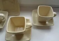 Serwis kwadratowy cappuccino porcelana filiżanki talerzyki kwadratowe — ujęcie 5