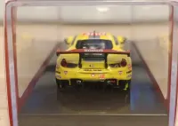 Tarmac Works Ferrari 488 GTE Car Guy — ujęcie 3