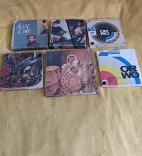 Zestaw Retro Elektroniki: Unitra ZK 246 Stereo, ZK 140T, Projektor Ruś, VHS — ujęcie 3