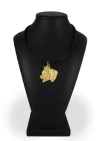 Amerykański Staffordshire terrier naszyjnik pozłocony w pudełku Art-Dog — ujęcie 5