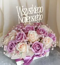 Bukiet kwiatów mydlanych flowerbox prezent — ujęcie 2