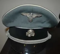 Czapka oficerska Waffen SS Niemcy — ujęcie 5