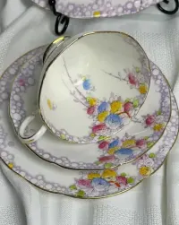 Królewska porcelana PARAGON „Summer Roses” z lat 30. – Unikatowy wzór kwiatowy (18 elementów) — ujęcie 2