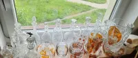 Kryształy oraz porcelana na sprzedaż w dużej ilości — ujęcie 2