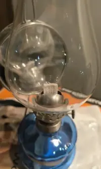 Lampa naftowa PRL rozmiar 8". Niebieska. — ujęcie 4