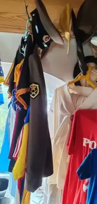 Militaria różnego rodzaju na sprzedaż — ujęcie 2