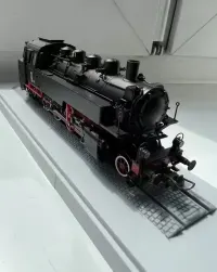 Nowa Lokomotywa Tkt-3 w barwach PKP f-my Roco - skala H0 — ujęcie 3