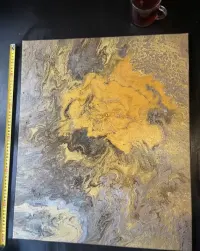 Obraz akrylowy abstrakcja złoto-srebrna 50x60 cm — lakierowany, ręcznie malowany — ujęcie 5