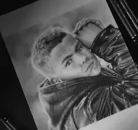 Portret ze zdjęcia — ujęcie 3