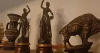 Rzeźba, figura, muza,   brązowienie, XIX w., uzaza — ujęcie 3