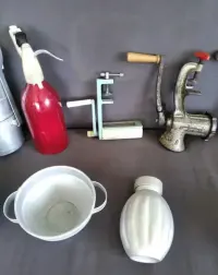 Syfon na naboje saturator manierka menażka maszynka mięsa makaronu PRL — ujęcie 3