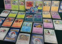 Zestaw 100 kart Pokemon — ujęcie 2