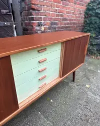 Duńska szafka / kredens / komoda / sideboard klasyczny mahoniowy 80s — ujęcie 4