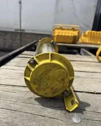 Lampa przemysłowa loft używane żeliwne i aluminiowe — ujęcie 5