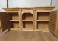 Duża witryna wisząca drewniana sosnowa — ujęcie 3
