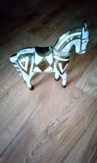 Figurka rzeźba koń — ujęcie 2