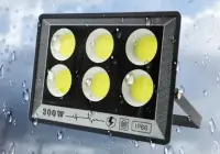 Halogen 300W Lampa Do Garażu Ogrodu Na Elewacje 300W Na Lata Diody COB — ujęcie 5