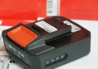 HILTI SL 2-A12 latarka lampa reflektor 500lm +bateria 12v 2,6Ah — ujęcie 2