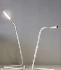 IKEA HARTE lampa biurkowa led biała zasilanie sieciowe lub usb — ujęcie 5
