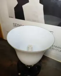 Lampa Art Déco kultowy model marki Mazda — ujęcie 3