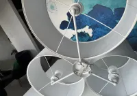 Lampa biale klosze — ujęcie 4